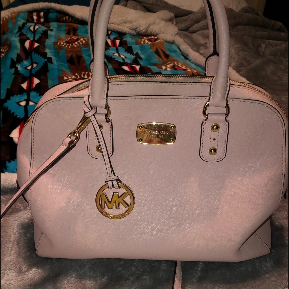 Micheal kores purse